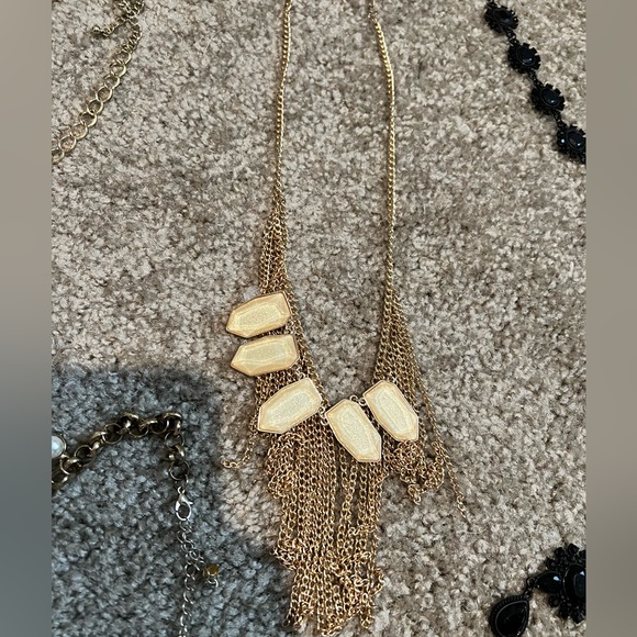 Necklace - Picture 1 of 1